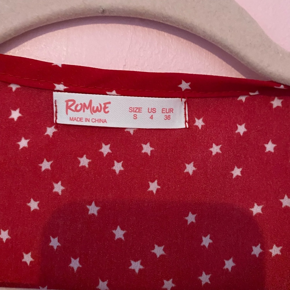 Red crop top - Picture 3 of 6